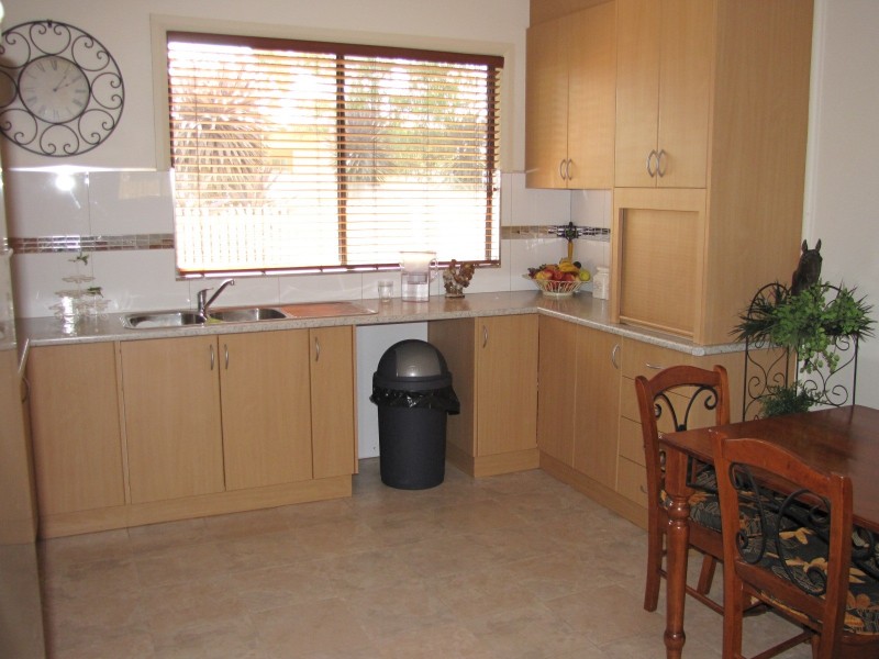 79 Moore Street, Moe VIC 3825