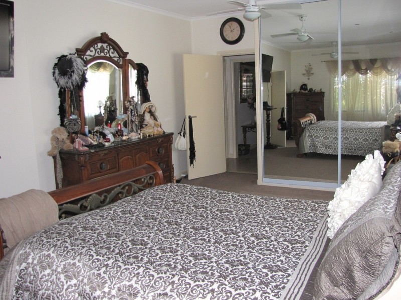 79 Moore Street, Moe VIC 3825