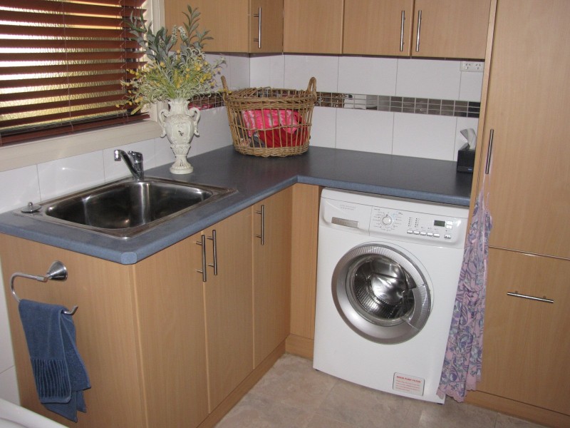 79 Moore Street, Moe VIC 3825