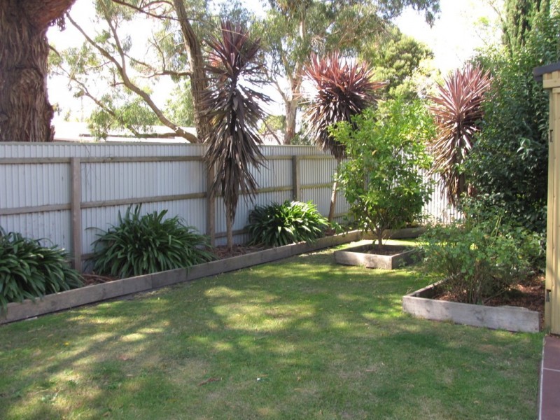 79 Moore Street, Moe VIC 3825