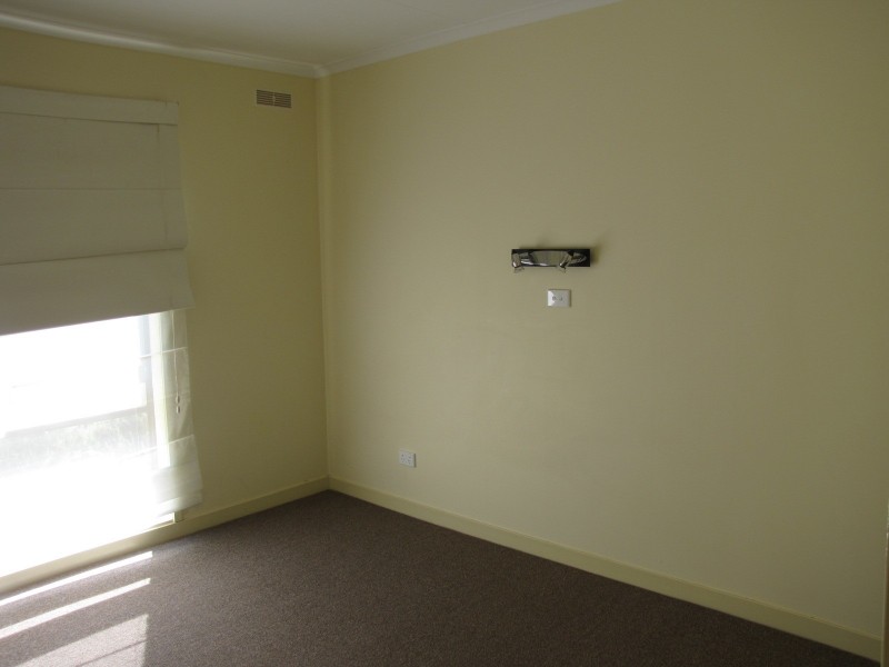 10 Griffin Street, Moe VIC 3825