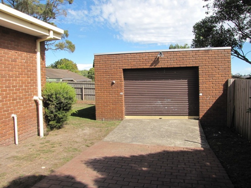 10 Griffin Street, Moe VIC 3825