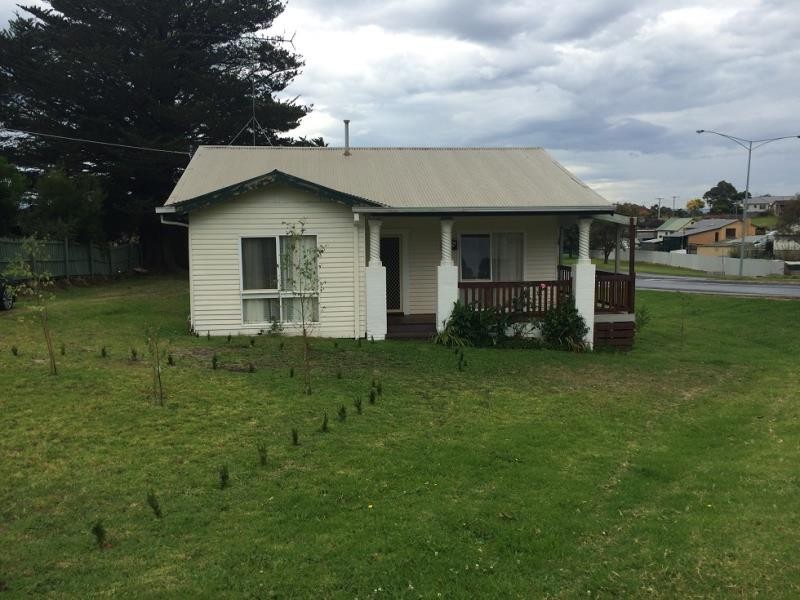 176 Narracan Drive, Newborough VIC 3825