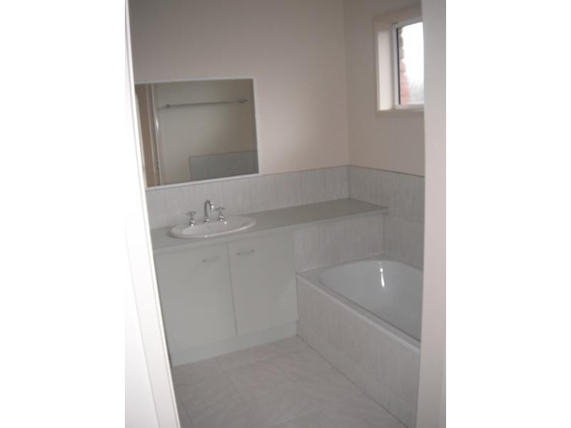 126 Southwell Avenue, Newborough VIC 3825