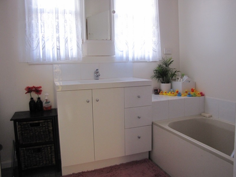 24 Wirraway Street, Moe VIC 3825