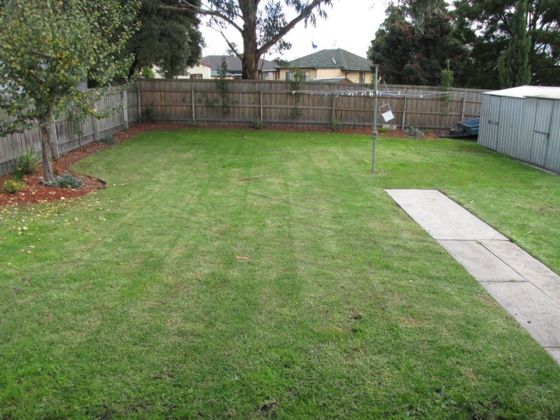 24 Wirraway Street, Moe VIC 3825