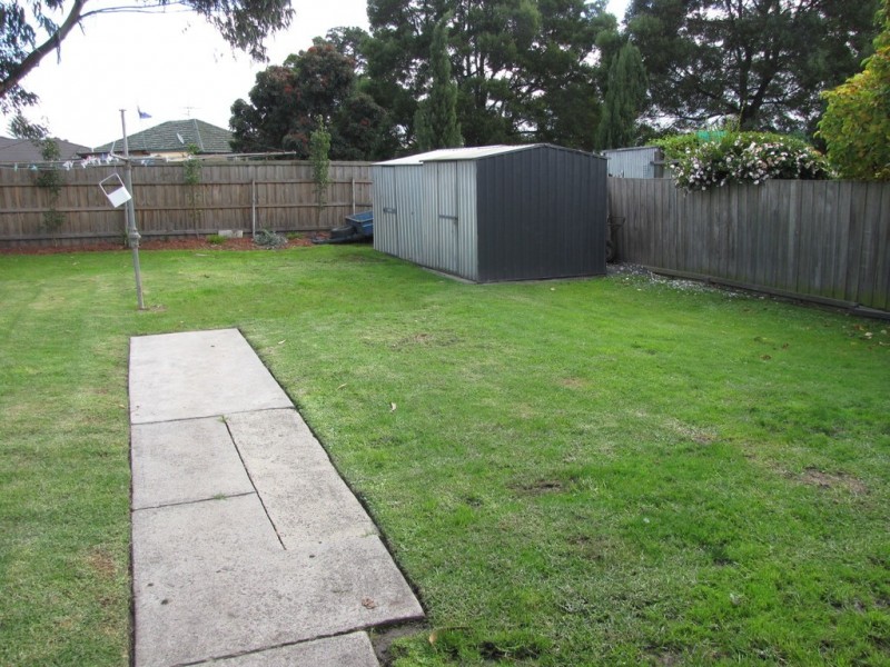 24 Wirraway Street, Moe VIC 3825