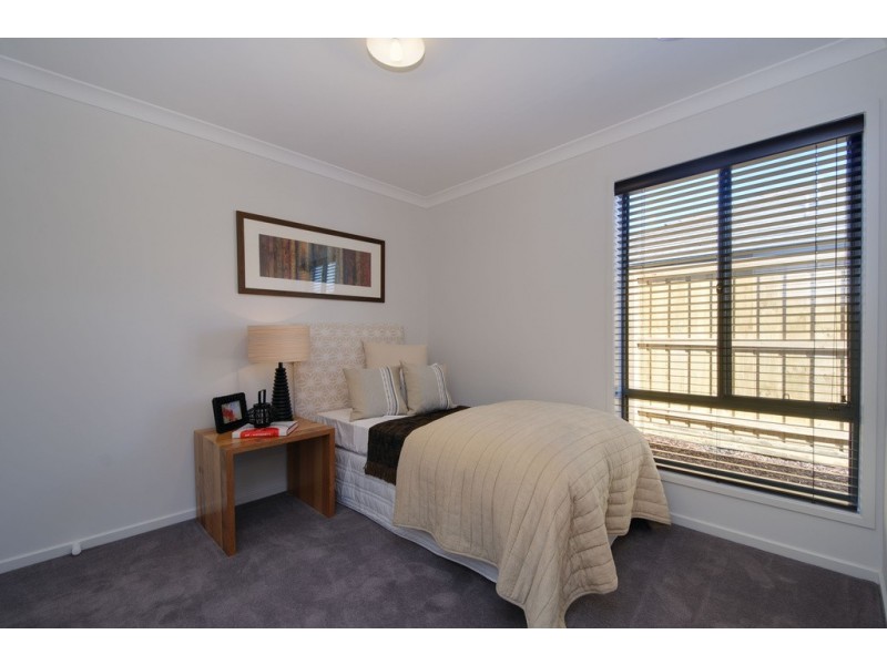 4 Discovery Boulevard, Moe VIC 3825