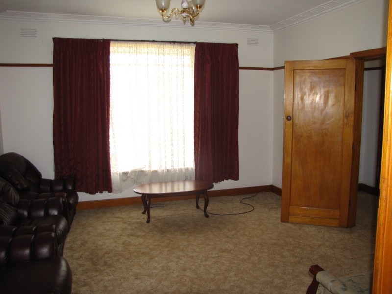 23 Law Street, Newborough VIC 3825