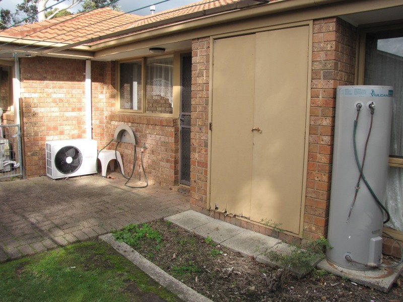 27/15 Burrage Street, Moe VIC 3825