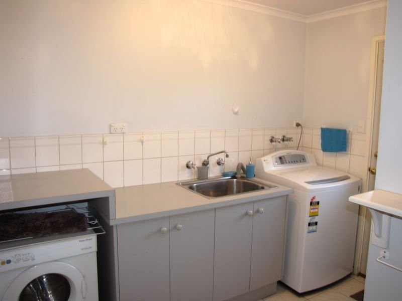 11 Barton Street, Newborough VIC 3825
