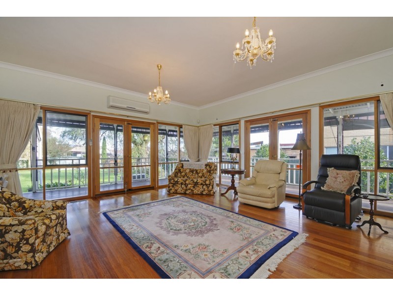 3 High Street, Moe VIC 3825