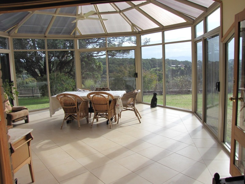 26 Moe South Road, Moe South VIC 3825