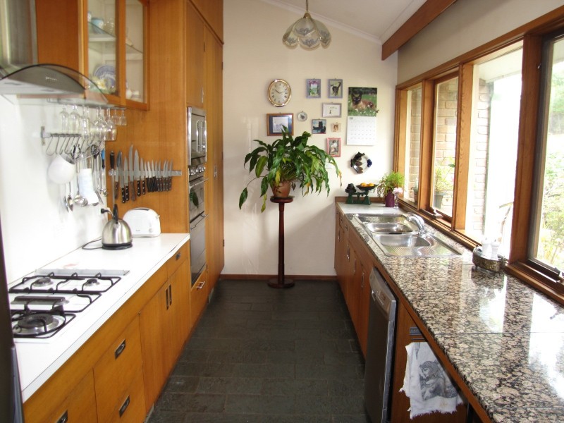 26 Moe South Road, Moe South VIC 3825