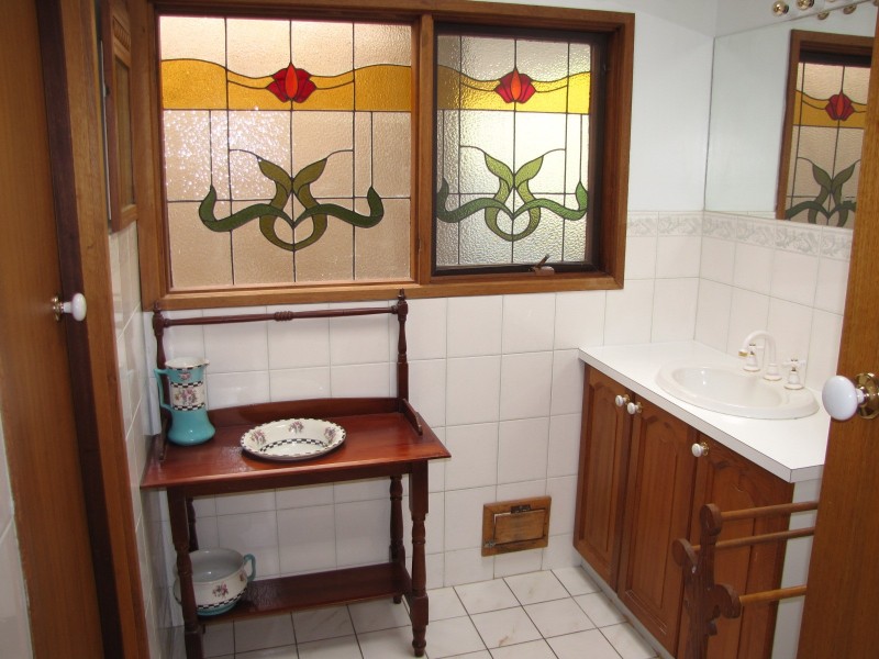 26 Moe South Road, Moe South VIC 3825