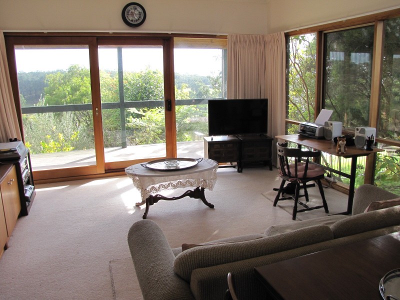 26 Moe South Road, Moe South VIC 3825