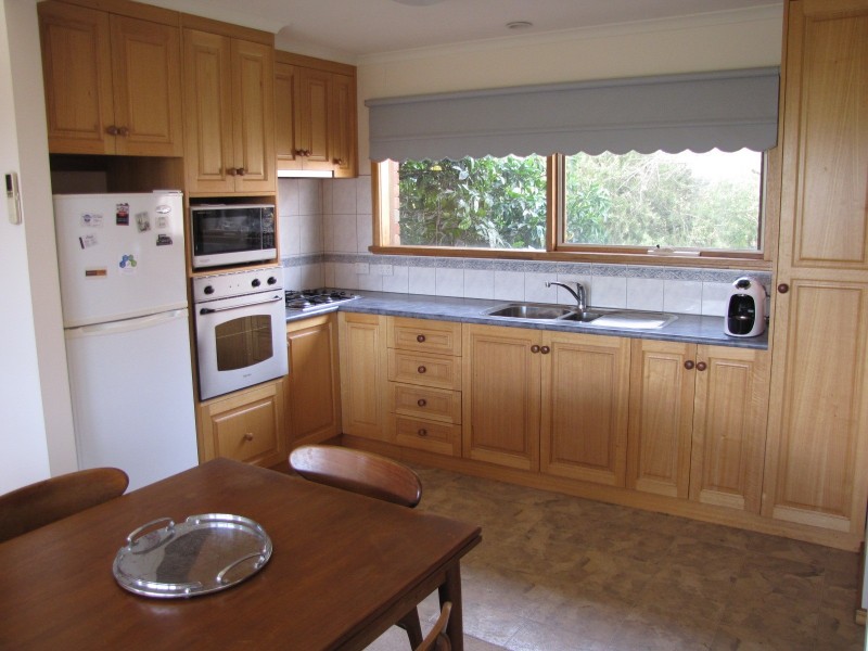 26 Moe South Road, Moe South VIC 3825