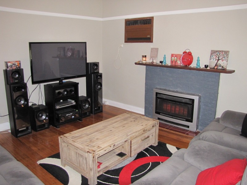 6 Leith Street, Newborough VIC 3825