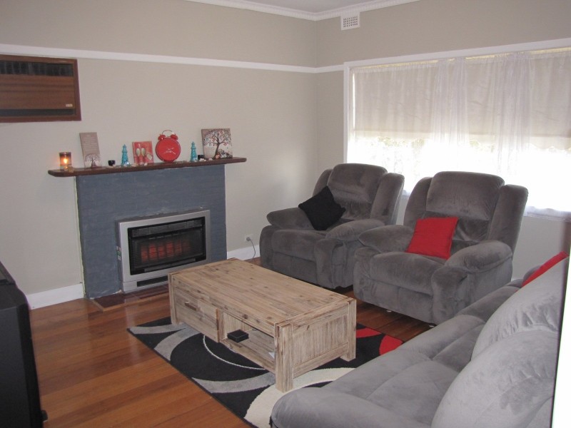 6 Leith Street, Newborough VIC 3825