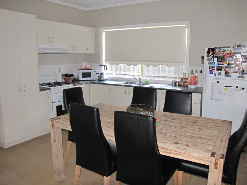 6 Leith Street, Newborough VIC 3825