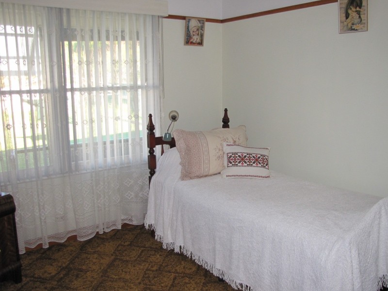 10 Central Avenue, Newborough VIC 3825