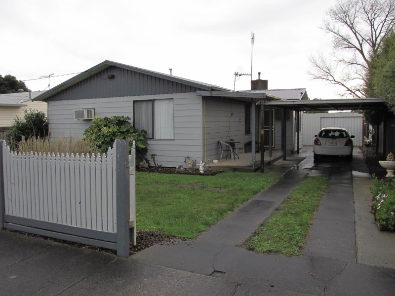 10 Mirboo Street, Newborough VIC 3825