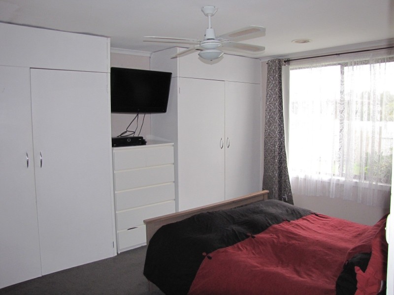 10 Mirboo Street, Newborough VIC 3825