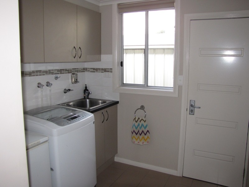 95 Western Avenue, Newborough VIC 3825