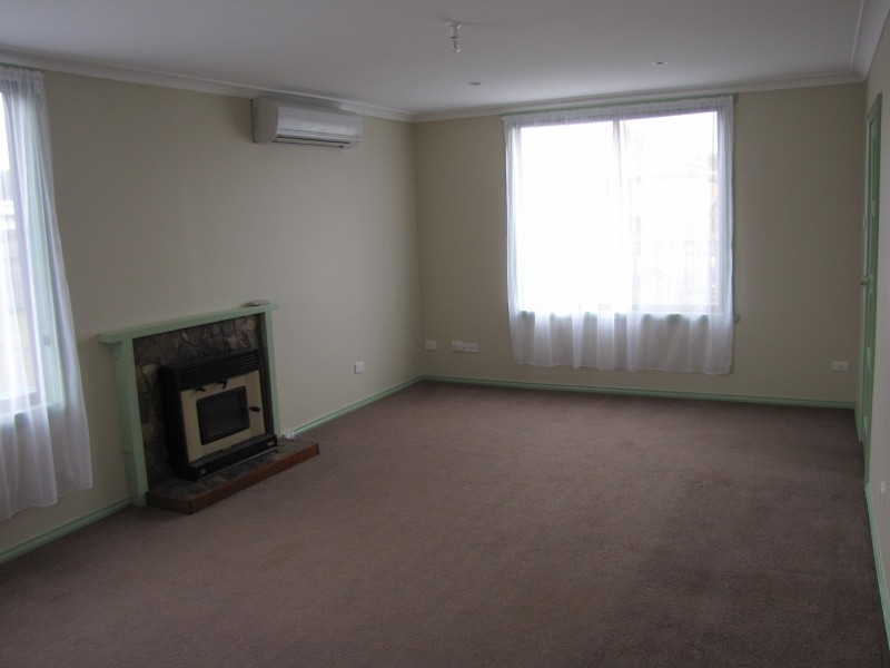 55 Northern Avenue, Newborough VIC 3825