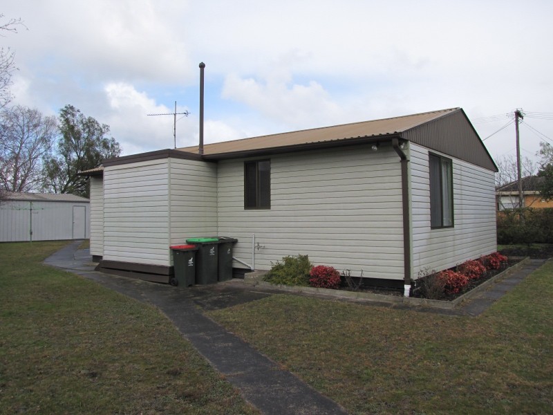 55 Northern Avenue, Newborough VIC 3825