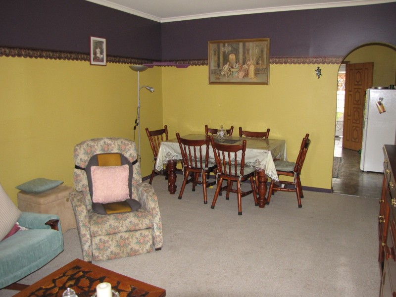 43 Margaret Street, Moe VIC 3825