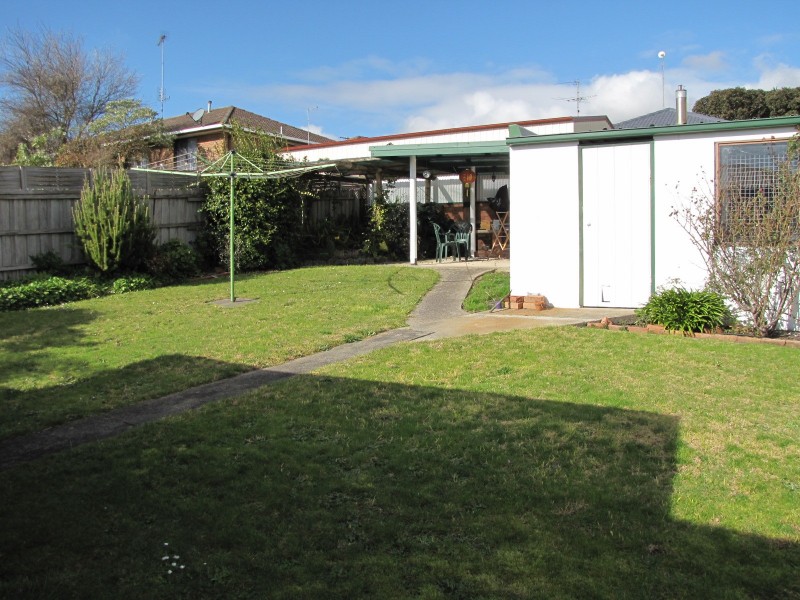 43 Margaret Street, Moe VIC 3825