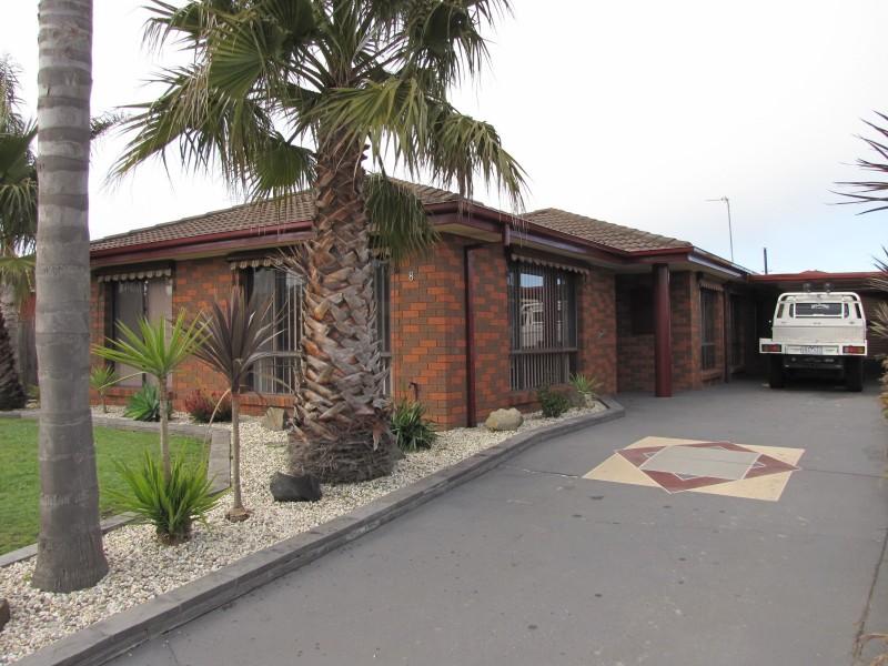 8 Strzelecki Road, Newborough VIC 3825