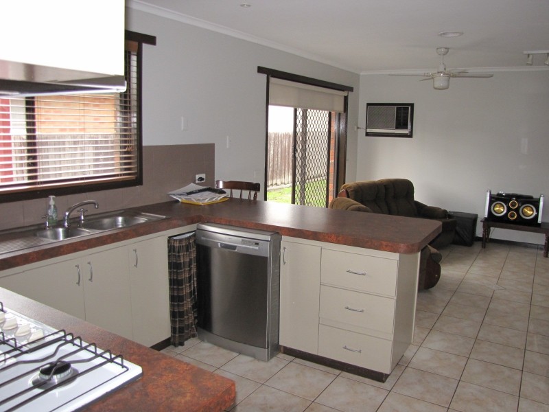 8 Strzelecki Road, Newborough VIC 3825
