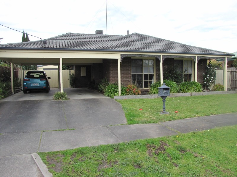 37 Burnside Street, Moe VIC 3825