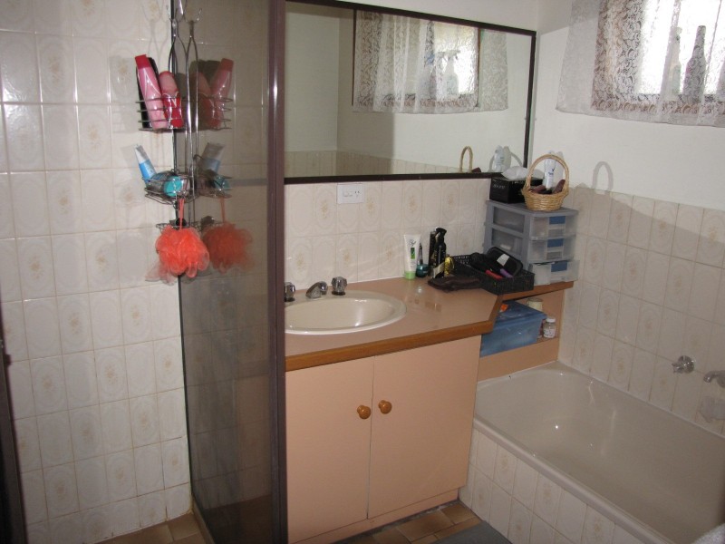 37 Burnside Street, Moe VIC 3825