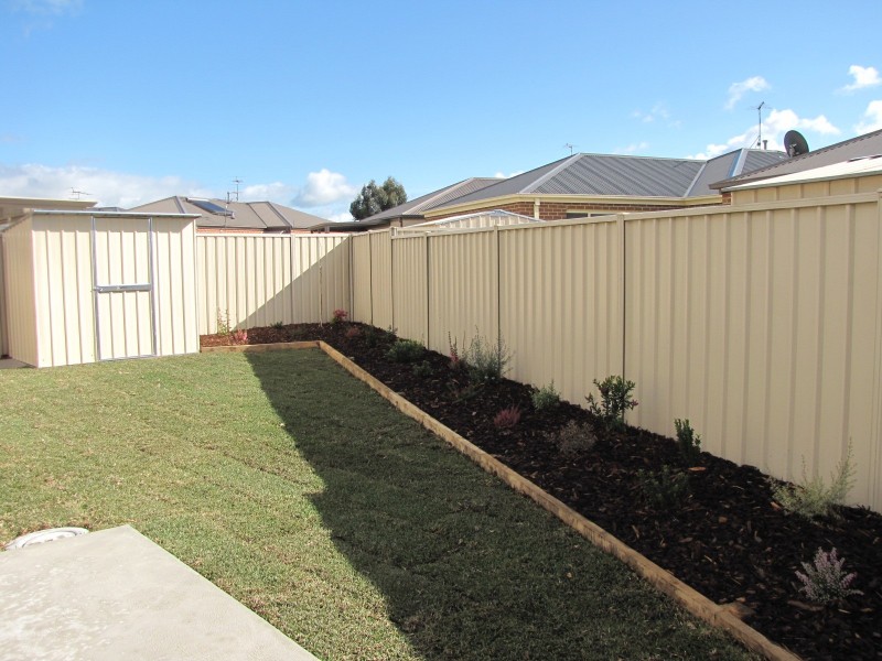 30 Discovery Boulevard, Moe VIC 3825