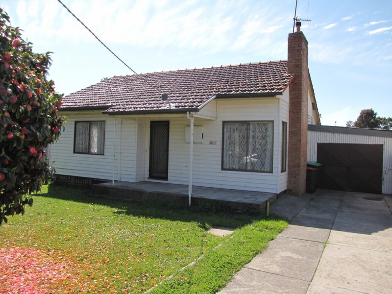 15 Keith Avenue, Moe VIC 3825