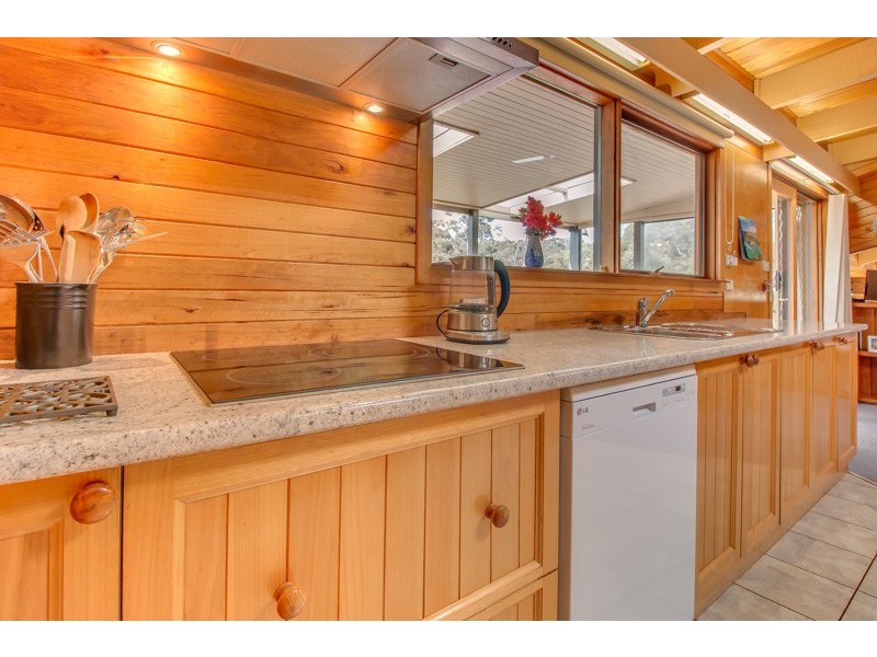 60 Pearces Track, Moe South VIC 3825