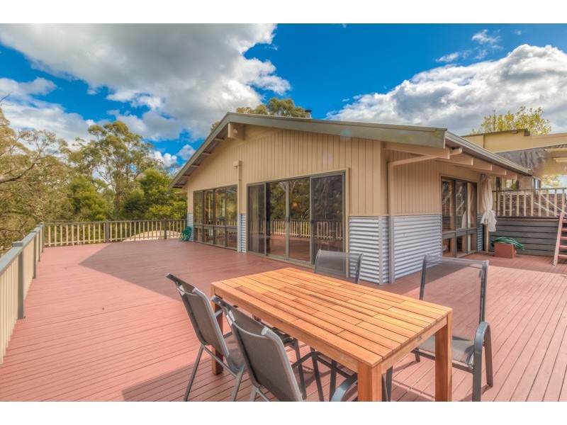 60 Pearces Track, Moe South VIC 3825