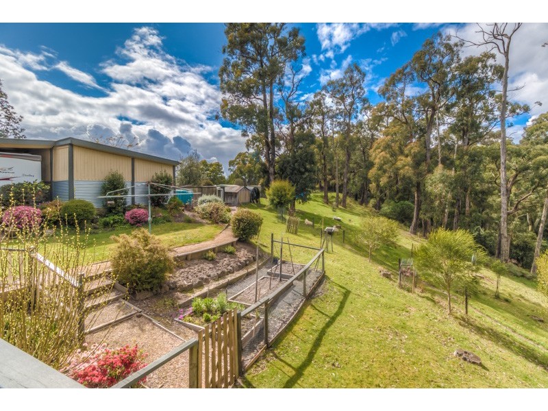 60 Pearces Track, Moe South VIC 3825