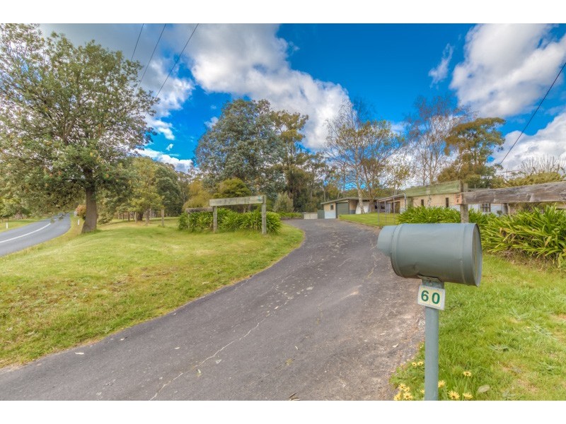 60 Pearces Track, Moe South VIC 3825