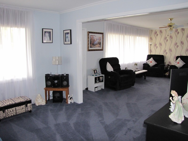 54 Newark Avenue, Newborough VIC 3825