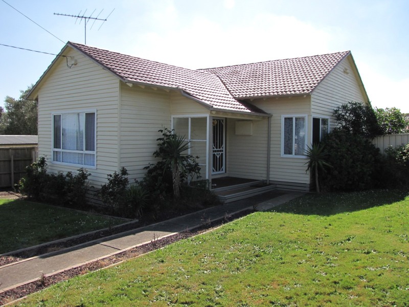 1 Staff Street, Moe VIC 3825