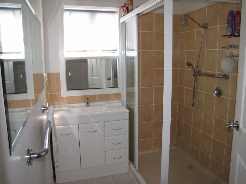 1 Staff Street, Moe VIC 3825