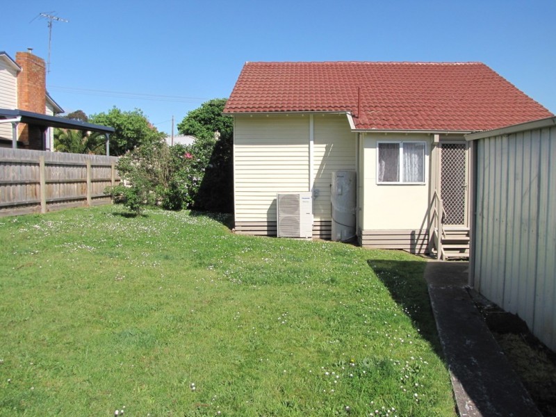 1 Staff Street, Moe VIC 3825