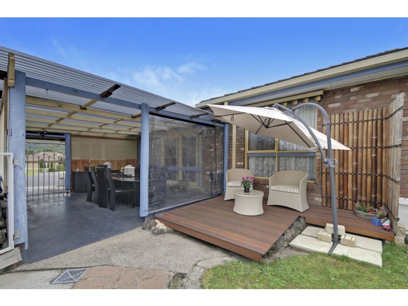 7 Cobb Court, Newborough VIC 3825