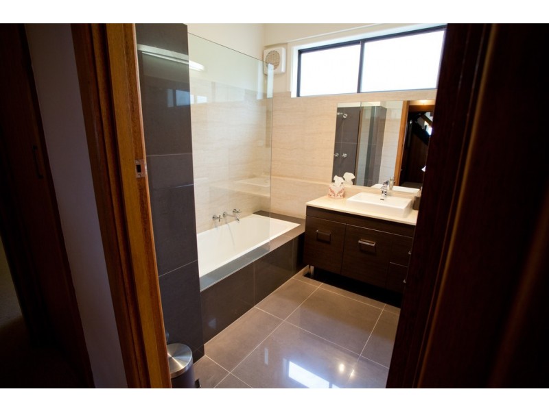 47 Tambo Road, Moe South VIC 3825