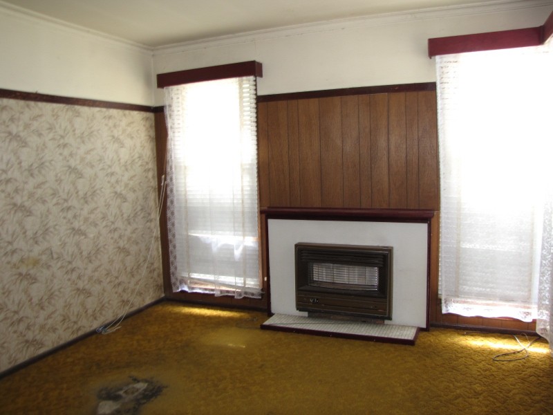 2 Truscott Road, Moe VIC 3825