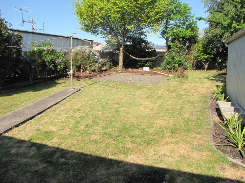 43 Boolarra Avenue, Newborough VIC 3825